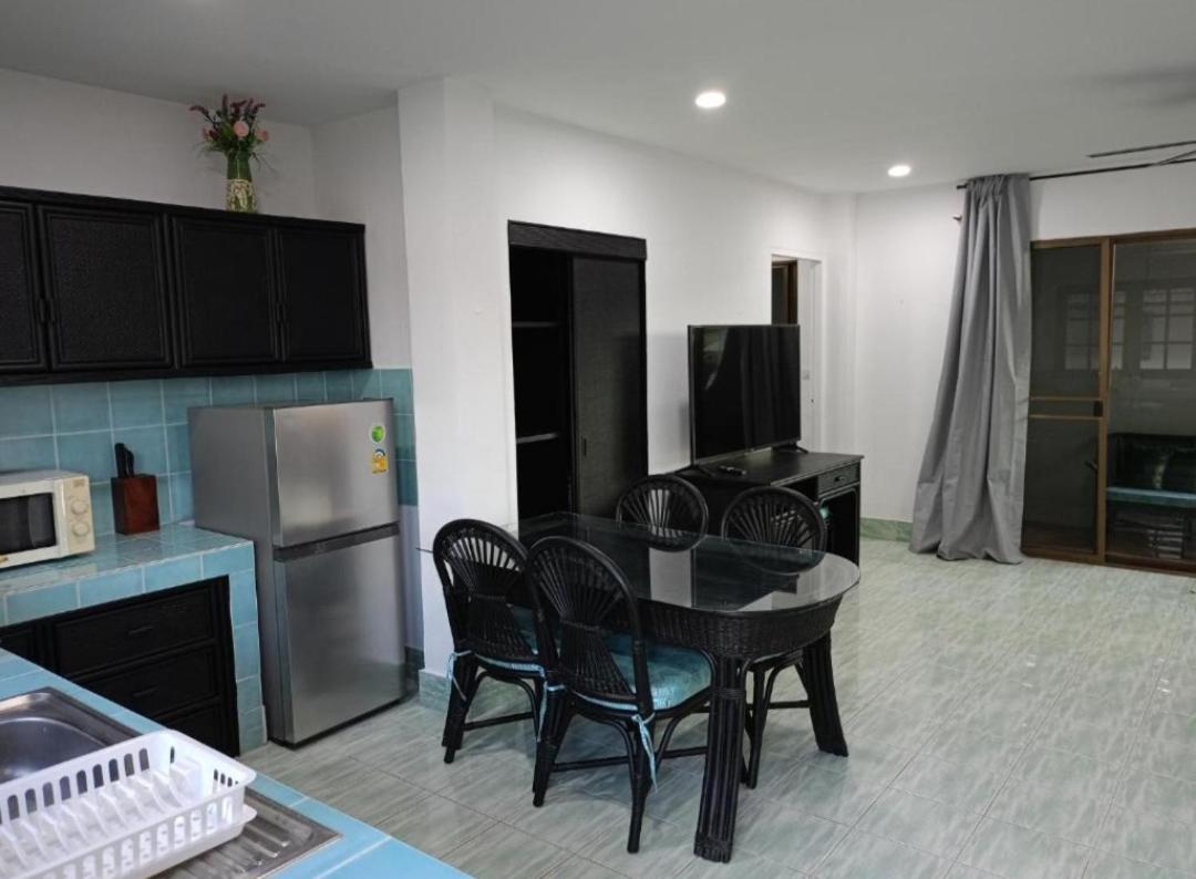 Patong Sunbeach Mansion Экстерьер фото